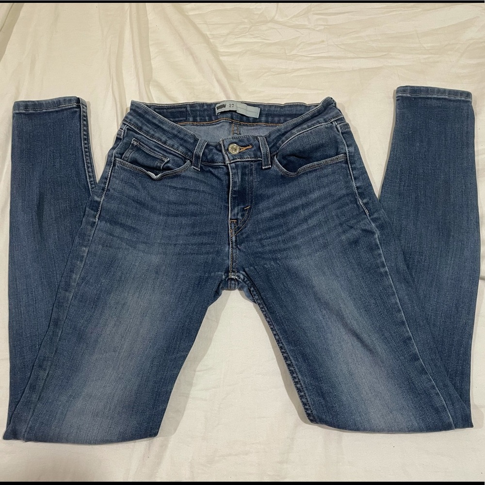 EUC Levi’s Denim Jeans